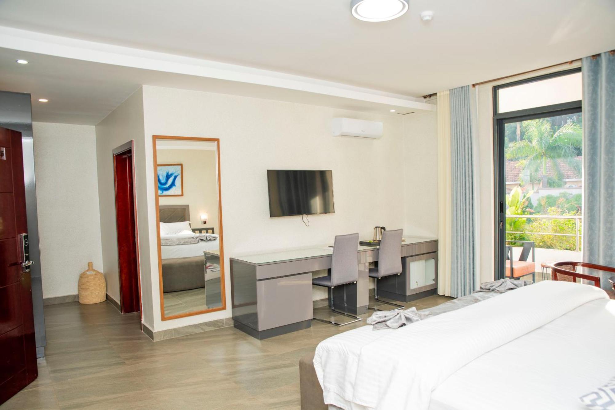 Grazia Apartment Hotel Kigali Bagian luar foto