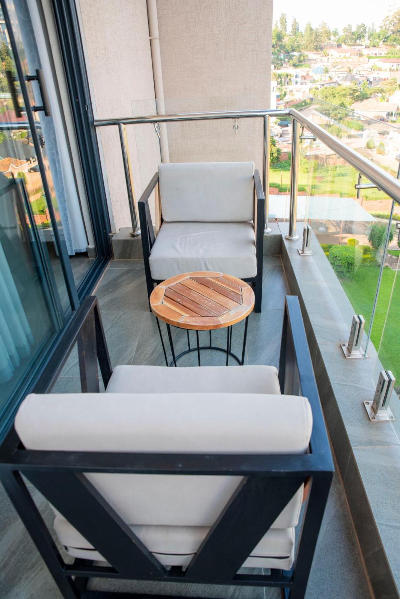 Grazia Apartment Hotel Kigali Bagian luar foto