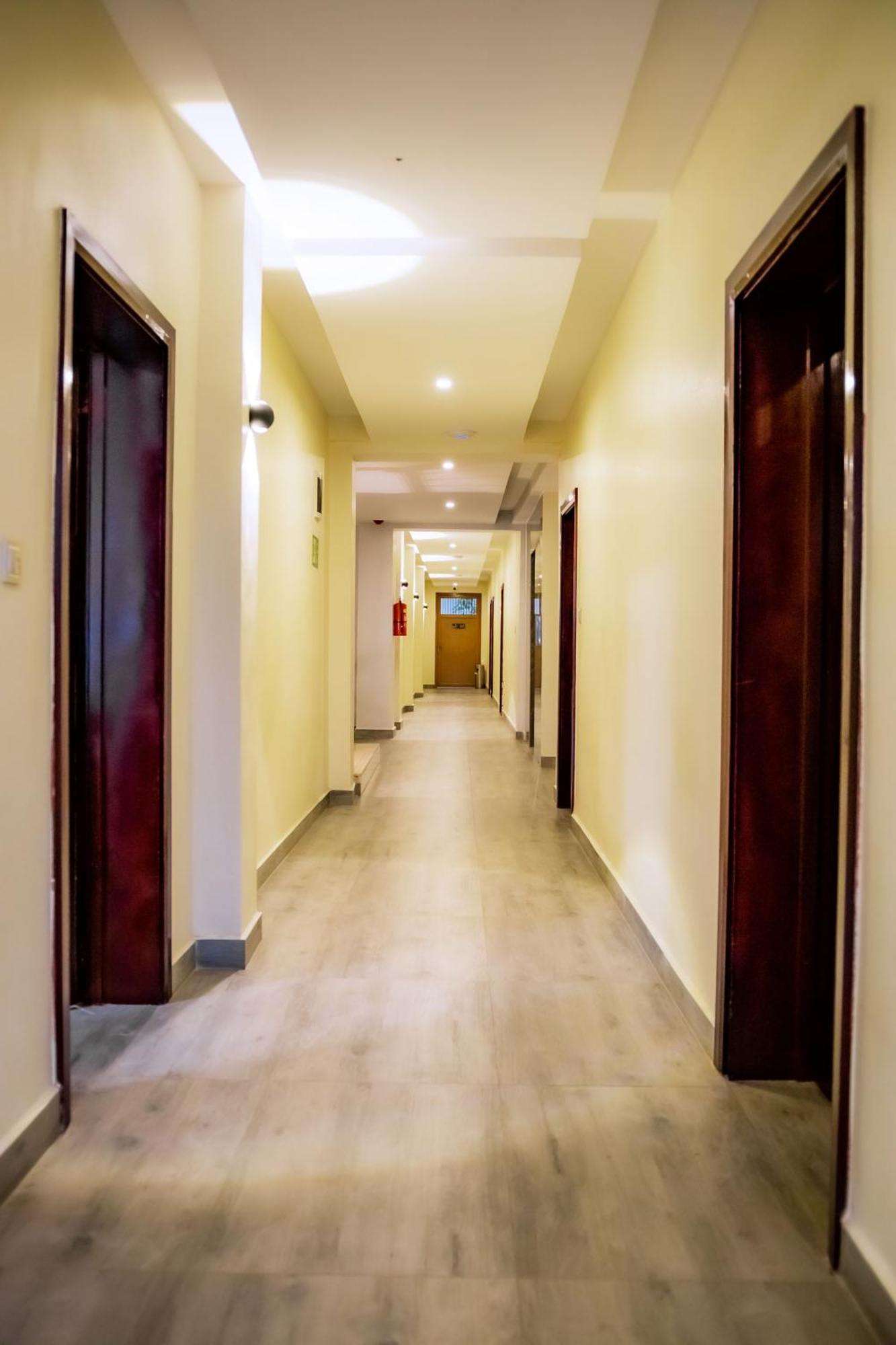 Grazia Apartment Hotel Kigali Bagian luar foto