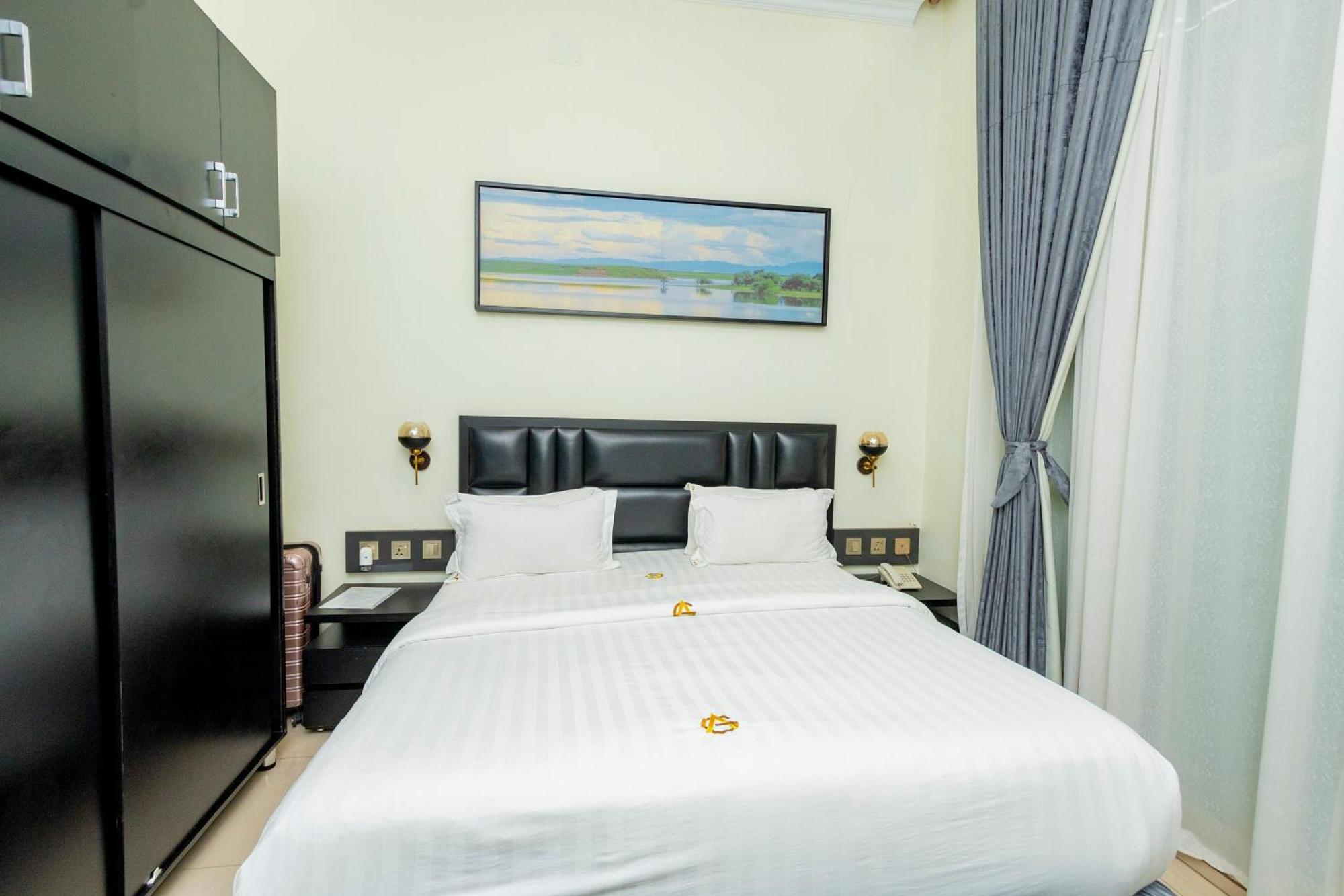 Grazia Apartment Hotel Kigali Bagian luar foto