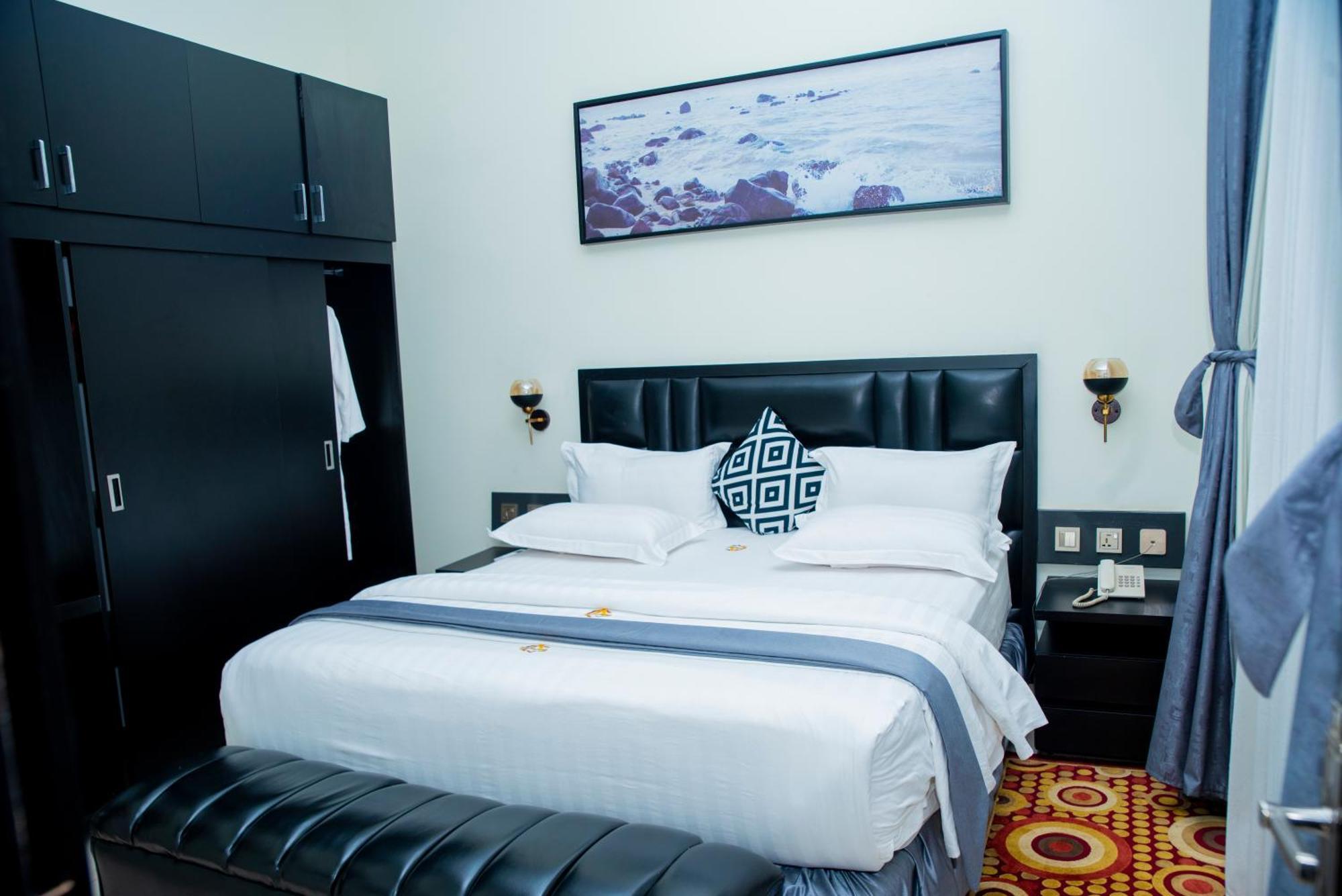 Grazia Apartment Hotel Kigali Bagian luar foto